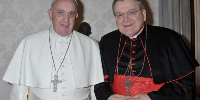 El Cardenal Burke en su última audiencia con el Papa Francisco